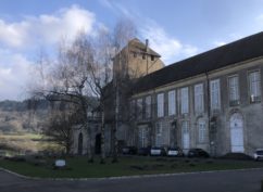 Autun médiévale visite spéciale Biennale d’Arts Sacrés