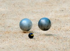 Concours de pétanque
