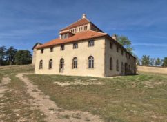 Visite de la Poterie du Château de la Montagne